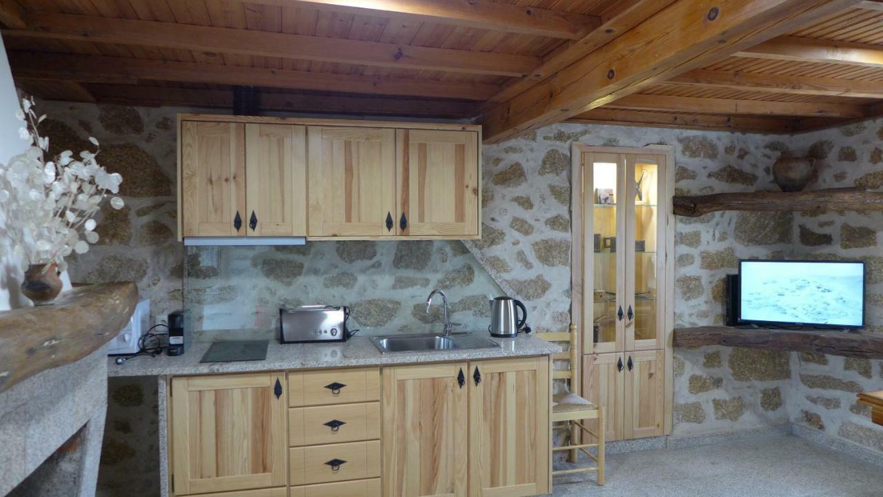 Casas Da Villa - Monsanto - Oliveira E Videira Relva  Exterior photo